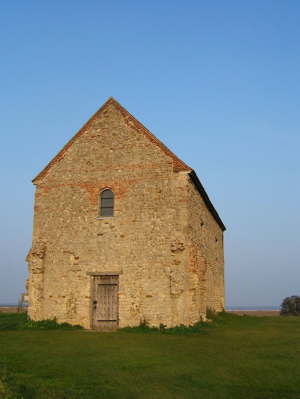 Bradwell-juxta-Mare - St Peter-on-the-Wall