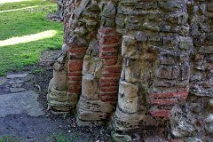 Roman Brick, Puddingstone and Limestone. : Church, Essex, ruin, St Botolph, Priory, Colchester, Roman, puddingstone