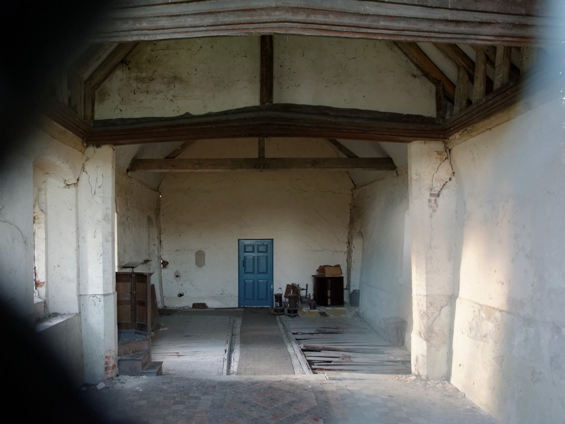 Berners Roding - All Saints - Interior