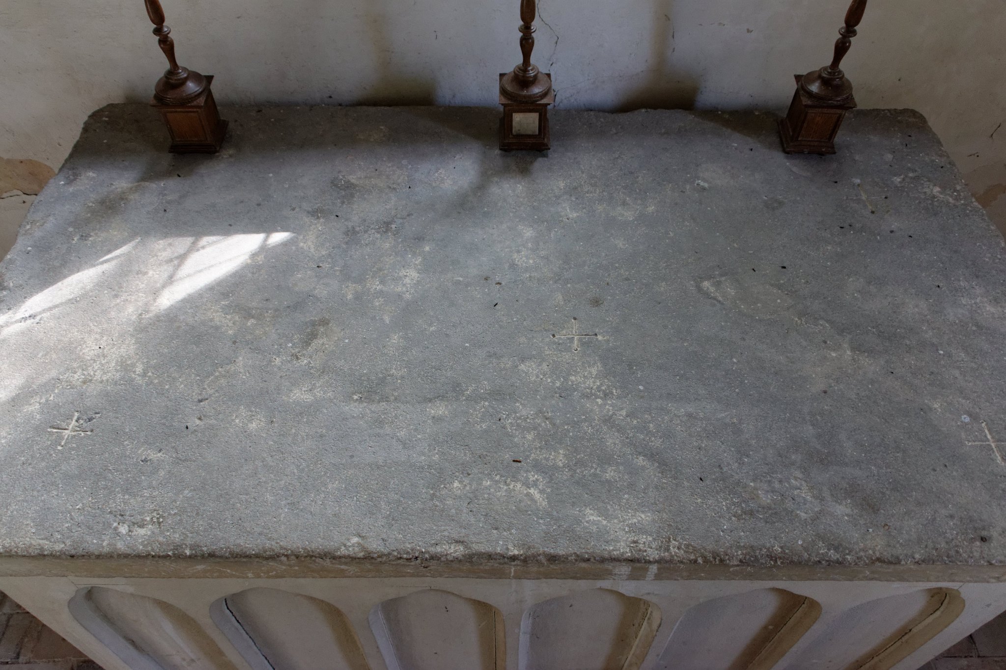 Chickney - St Mary - Mensa