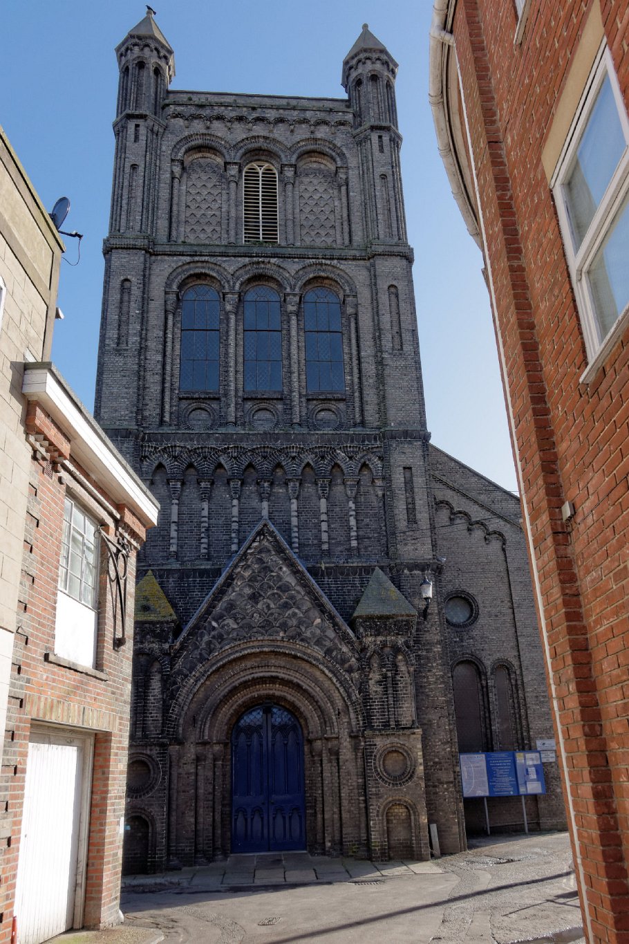 Colchester - St Botolph - Entrance