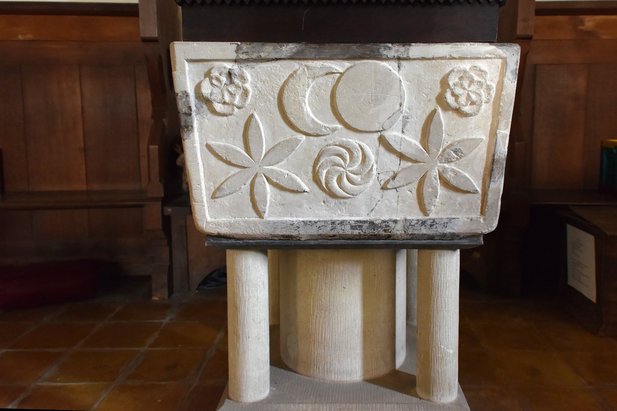 Little Laver - St Mary the Virgin - Font