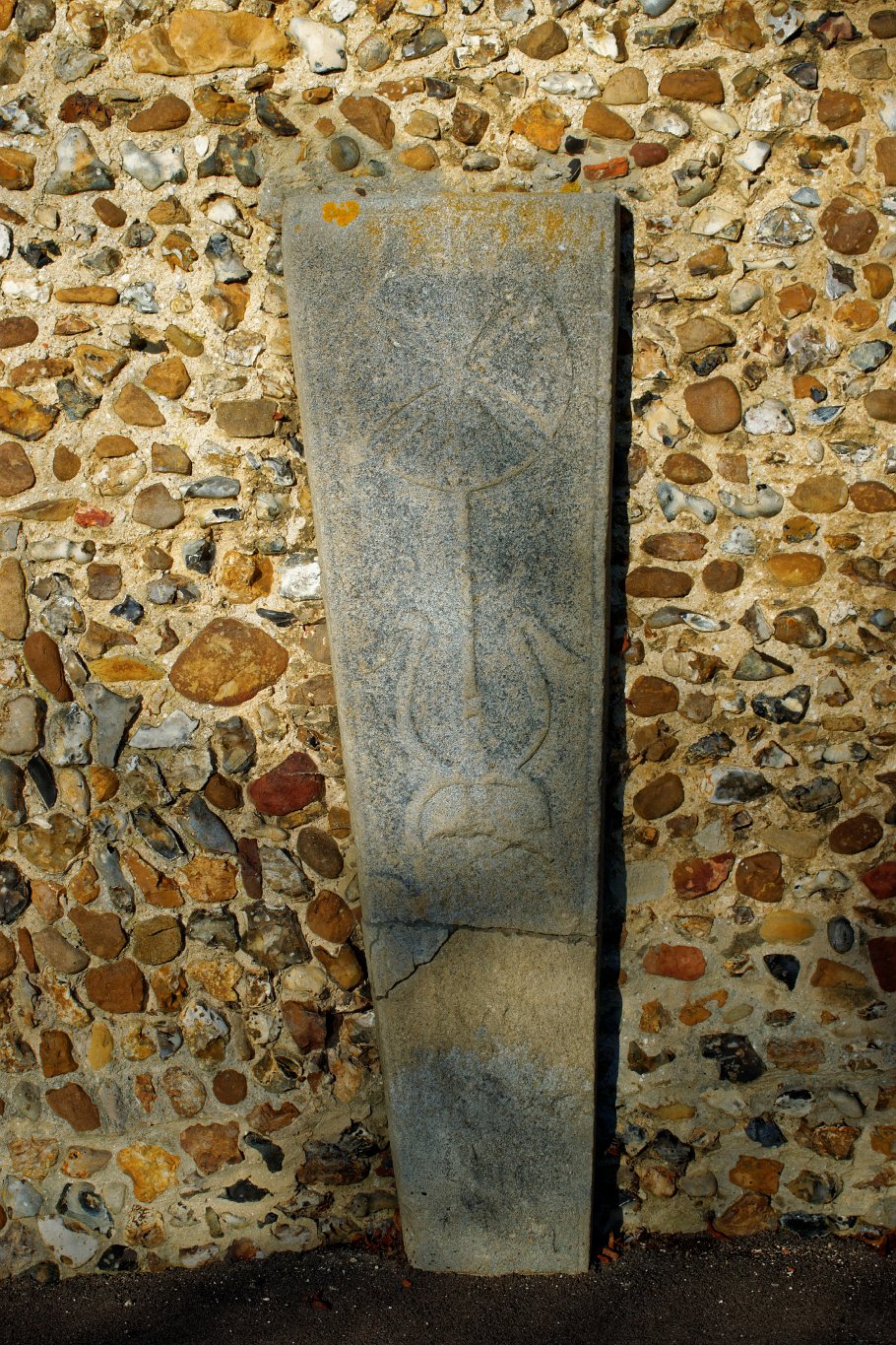 Little Yeldham - St John - Stone Coffin Lid