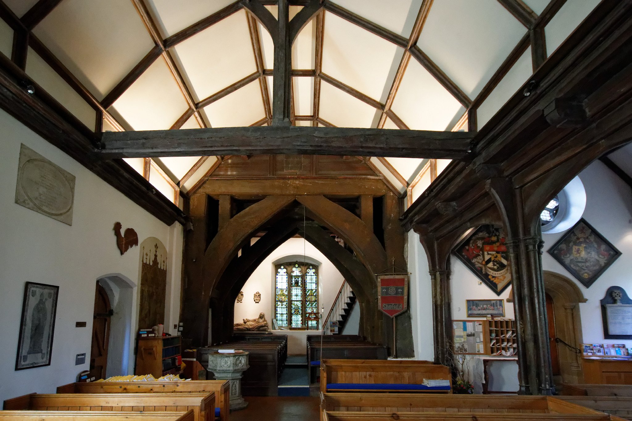 Shenfield - St Mary: Interior