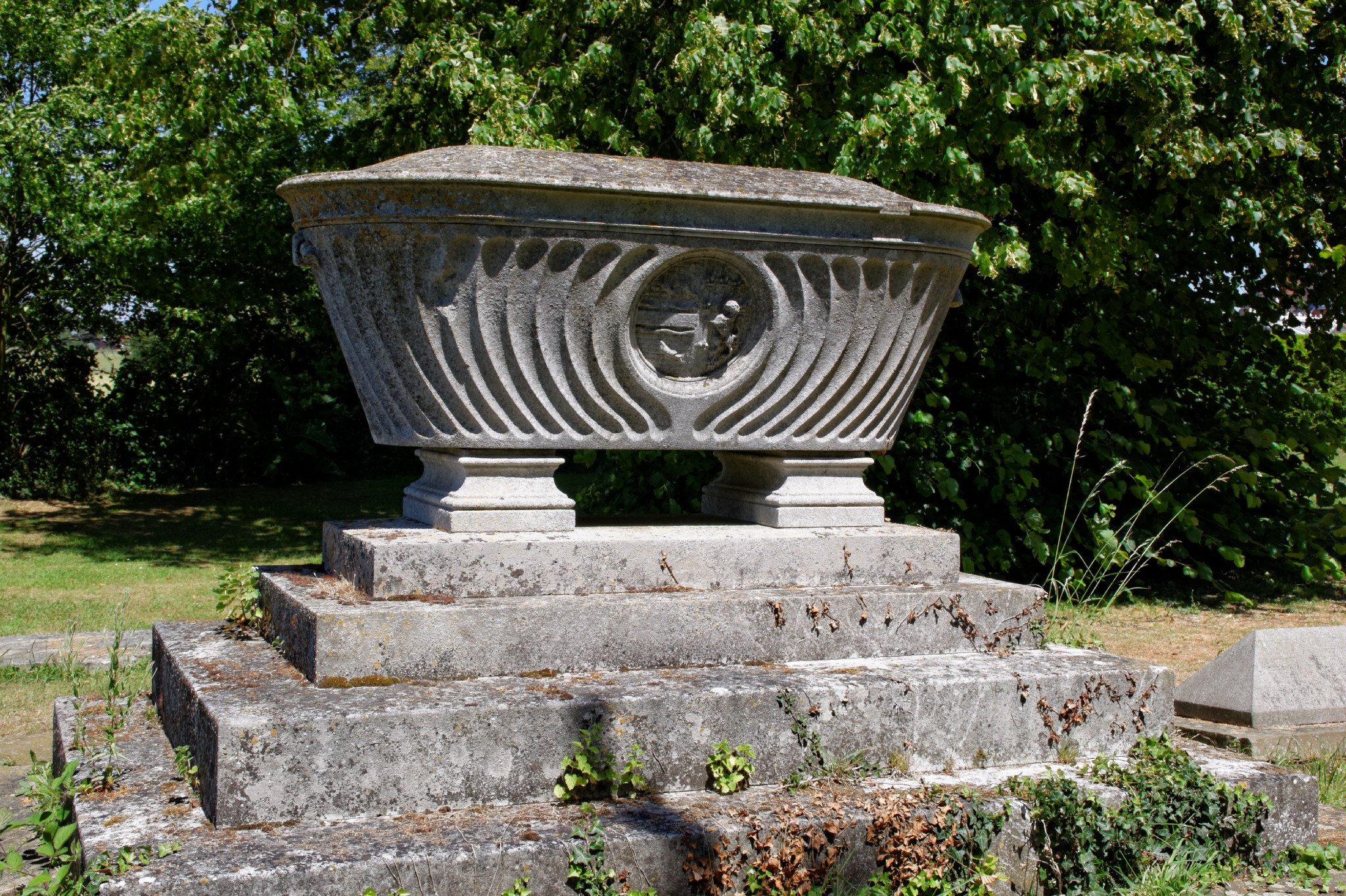 Stapleford Tawney - Casket Monument