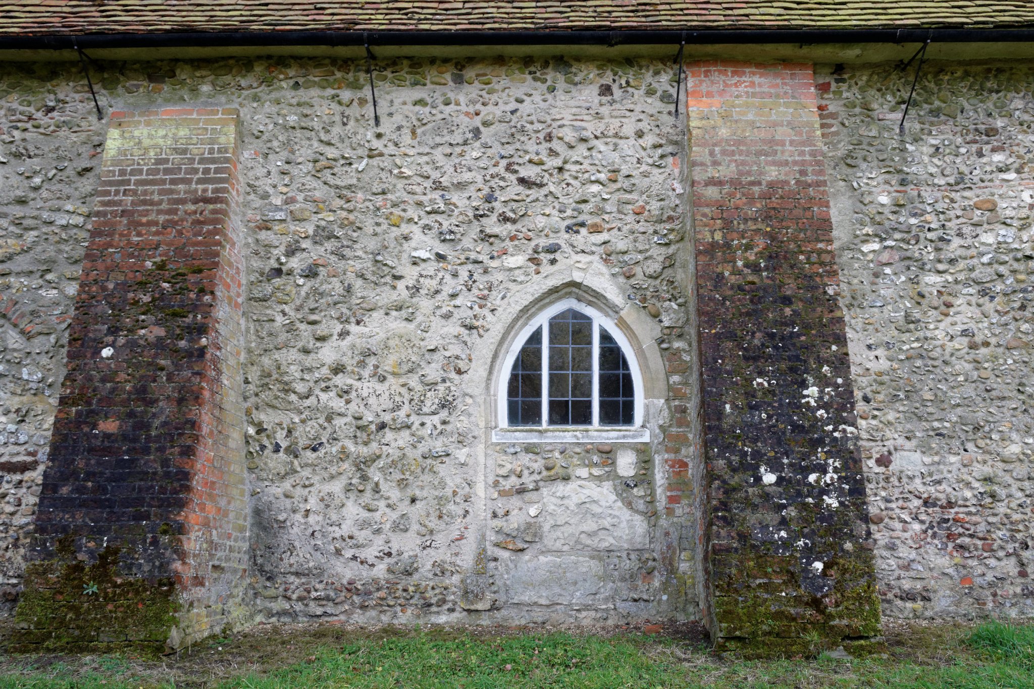West Bergholt - St Mary - Buttresses